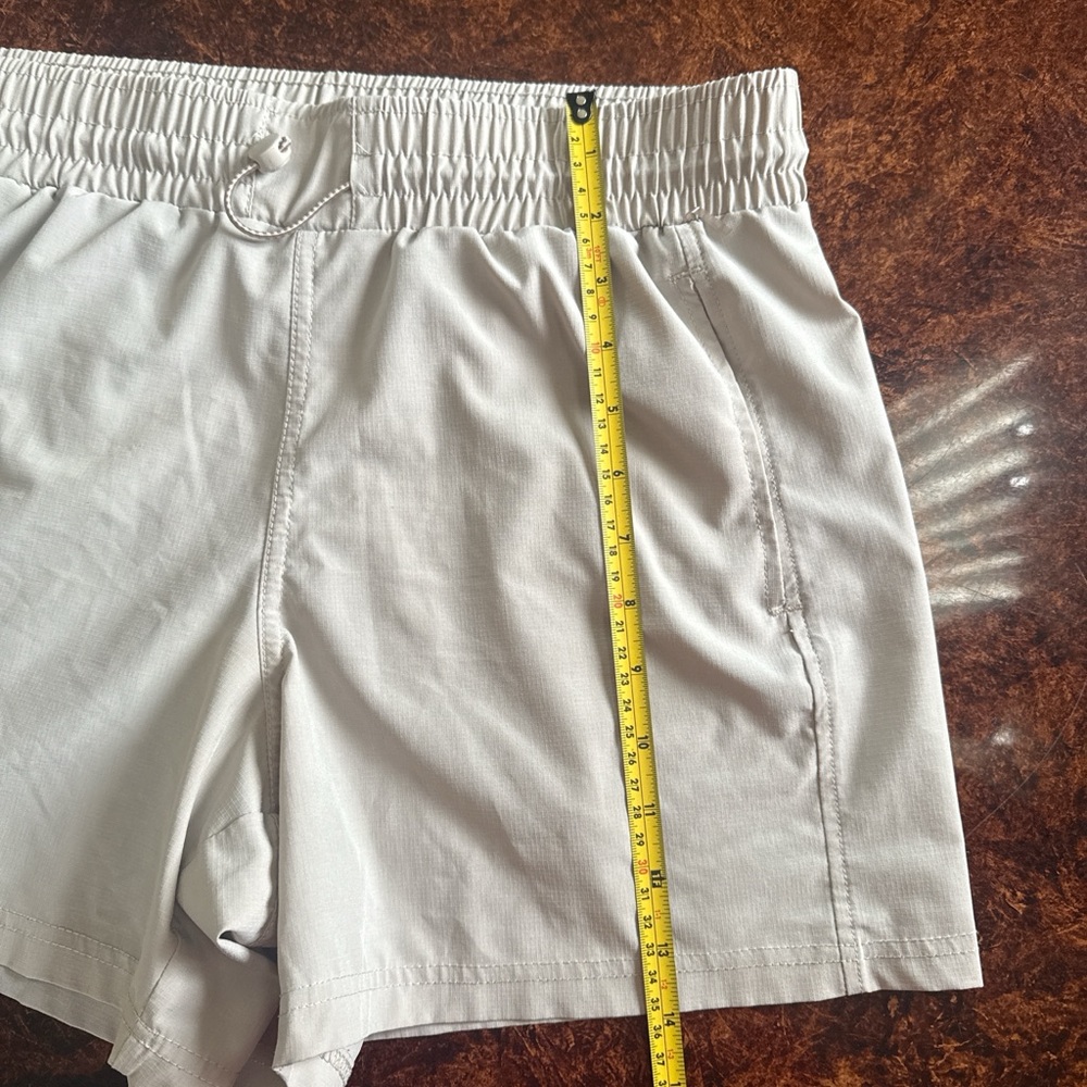 Avalanche Men's Athletic Shorts in Light Cream - Picture 5 of 6